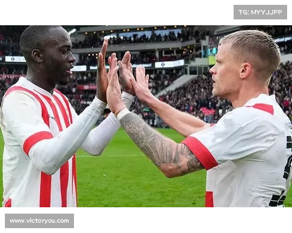 从埃因霍温青年队与阿贾克斯青年队发展路径深度比较看青训差异点